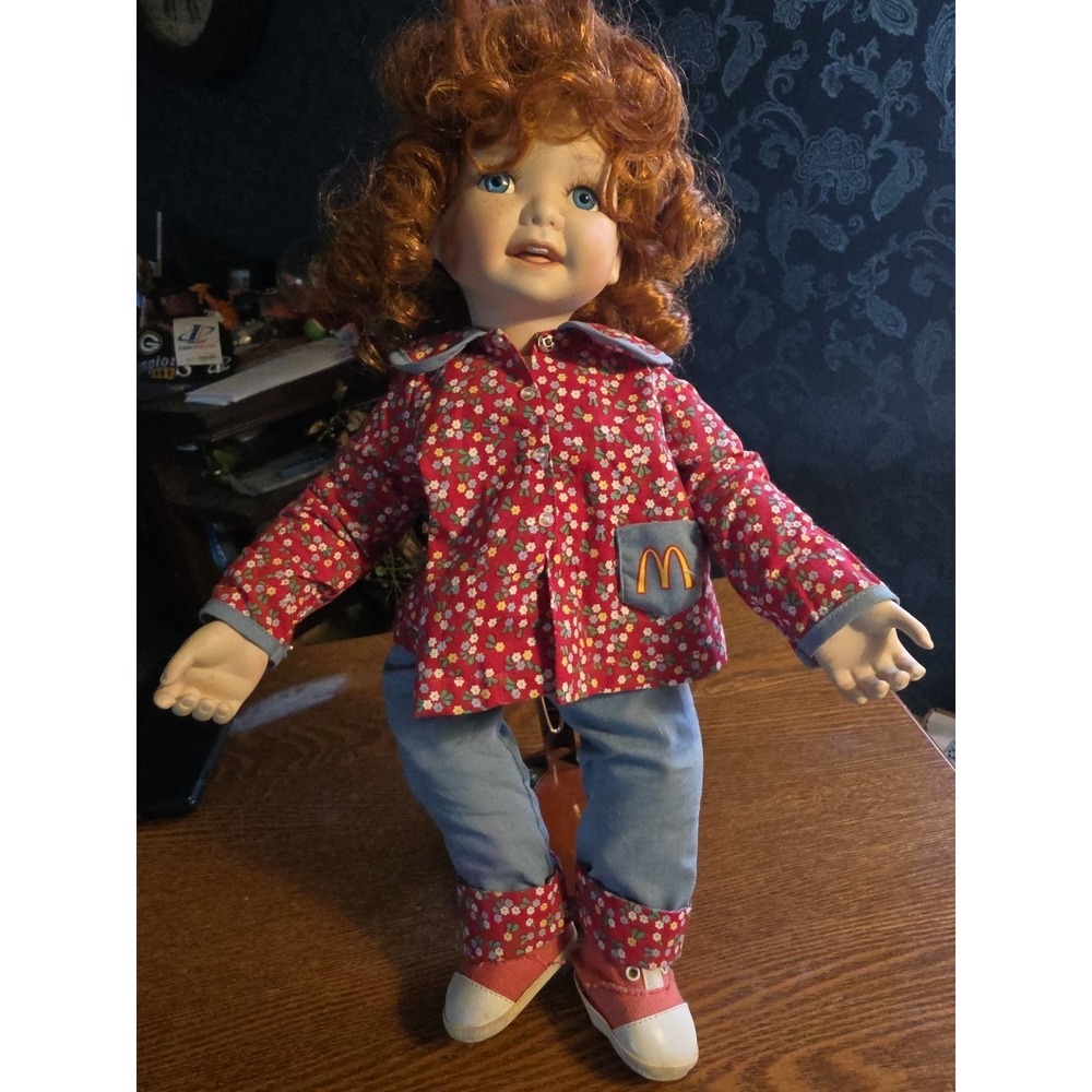 Ashton Drake MCDONALDS DOLL "Danielle" 17"‎ redhead porcelain